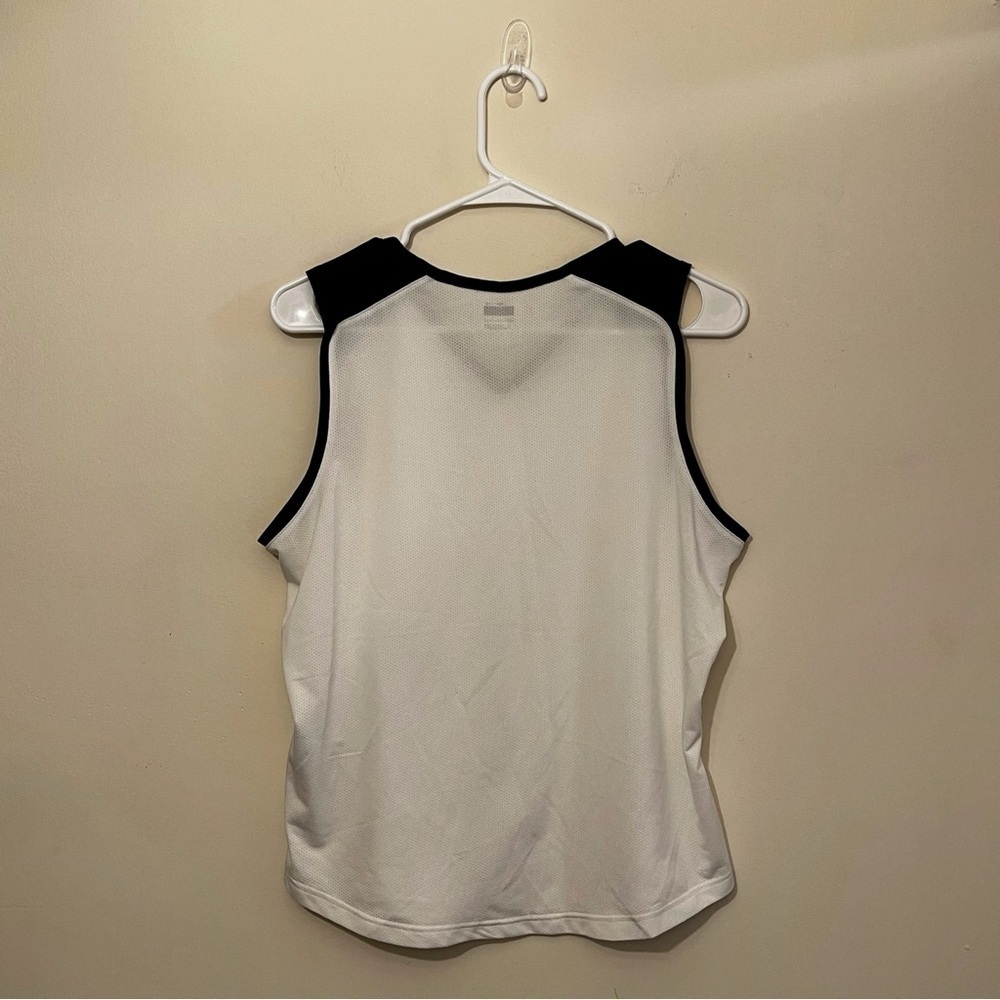 Nike Women’s Fit Dry Top - Picture 5 of 5